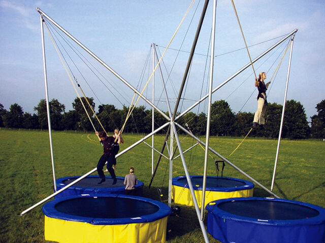 Bungeetrampolin 4er mieten